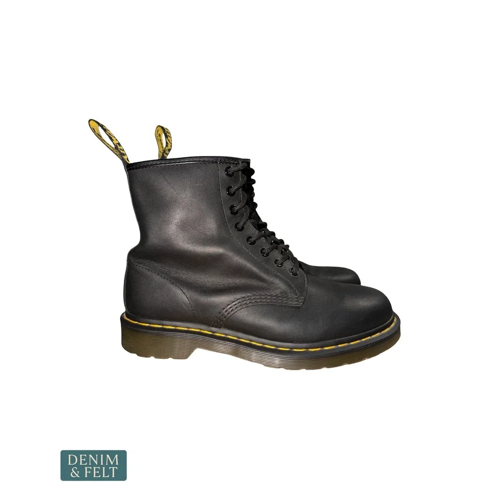 NEW Dr. Martens 1460 Smooth Leather Lace Up Boots Black W 10 M 9